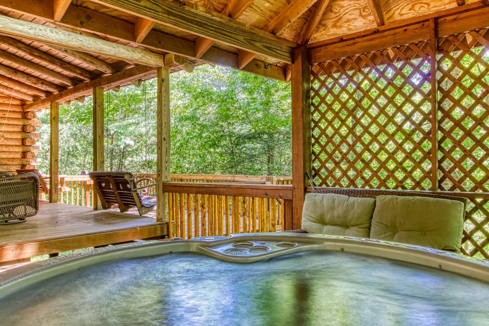 Very Private, Real Log Cabin With Hot Tub! Севьервилл Экстерьер фото
